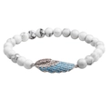 Pulsera de cuentas de mármol blanco con colgante de ala de plata y circonitas azules - Howlita