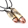 Juego de collares con colgantes de bala retro con grabado artístico para parejas - Bronce
