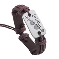 Vintage Lederarmband in Braun mit gravierter Love-Metallplatte und Liebespfeil-Motiv - Braun