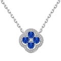 Élégant collier trèfle en argent S925 avec zircons bleus incrustés sur fond blanc pur - Or Blanc Avec Zircon Bleu