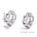 Orecchini a cerchio geometrici in argento con motivo a griglia quadrata 1,2 cm - Argento