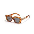 Quadratische Schildpatt-Sonnenbrille mit grauen Gläsern und goldenen Kettentübeln - Schildpatt Grau Gläser
