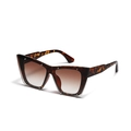 Schicke Cat-Eye-Sonnenbrille mit Schildpattmuster, Verlaufsgläsern und Metallnieten - Schildpatt Tee Linse