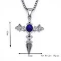 Collana con ciondolo a croce retrò con gemma blu e ali di pipistrello, misura 45mm x 31mm - Croce Ali di Pipistrello / Argento