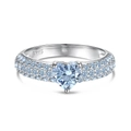Bague en argent S925 avec cœur en zircon bleu clair et sertissage micro-pavé - US 5 / Or Blanc Avec Zircon Bleu