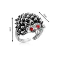 Vintage Punk Igel Ring in Altsilber-Optik mit roten Steinen und offenem Design - Silber