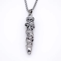 Collana stile gotico con pendente conico e scultura in rilievo 3D di un drago cinese - Argento
