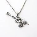 Collana con pendente a chitarra scheletro argento retrò con catena a perle per uomo rock - Argento