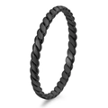 Dettaglio anello nero a treccia da 2 mm in oro 18K con design minimalista a spirale - US 6 / Nero