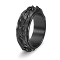 Primer plano del anillo giratorio de acero negro con textura de relieve de espinas góticas - US 6 / Negro