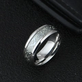 Anello drago luminoso in acciaio inossidabile con motivo celtico verde su pelle nera - US 6 / Argento