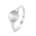 Minimalistischer Silberring mit Sonnenstrahl-Textur und elegantem Sonnenmuster - US 5 / Silber