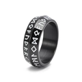 Detailweergave van zwarte titanium stalen ring met Noorse runen en afgeschuinde randen - US 6 / Zwart