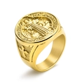 Anello sigillo di San Benedetto da uomo in acciaio inossidabile dorato con croce - US 7 / Oro