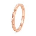 Vista dettagliata dell'anello minimalista placcato oro 18k con motivi geometrici radiali - US 5 / Oro rosa