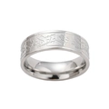 Polished silver dragon pattern titanium steel ring for men with intricate engraving - US 7 / Silver