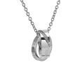 Detail van ketting met in elkaar grijpende ringen en gravure LOVE ETERNAL en forever - Zilveren Heren Stijl Hanger Zonder Ketting
