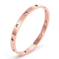 Elegante brazalete de oro rosa con estrellas caladas y cierre de hebilla en acero cepillado - Oro rosa