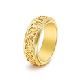 Goldener Edelstahl-Spinner-Ring mit geprägtem keltischem Knoten auf weißem Hintergrund - US 6 / Gold