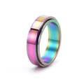 Détail macro d'une bague rotative arc-en-ciel avec finition en acier brossé - US 5 / Arc-en-ciel