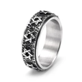 Detailed close-up of retro rotating star ring with vintage hammered finish and silver relief - US 6 / Antique Silver