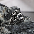 Punk vintage stainless steel skull ring with flame pattern on rough rock background - Silver R (Cross and Flame Style)