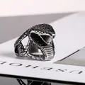 Anello cobra retrò in acciaio inossidabile con finitura argento vintage in stile gothic punk - US 7
