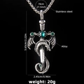 Collar vintage de acero inoxidable con dragón envuelto en espada y cristales verdes - Plata Retro (Espada Dragón B con Cadena de Acero 70cm)