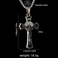 Collana a croce gotica hip hop in acciaio inossidabile con smalto nero e dettagli INRI - Stile Crocifisso 152