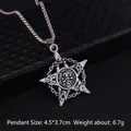Colgante gótico de calavera y pentagrama en plata envejecida para hombres - Plata Antigua (Calavera Pirata No. 2)