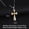 Collier croix gothique avec cristal doré et argenté sur une longue chaîne à boules - Croix Or et Argent (Style 61 avec Chaîne en Acier)