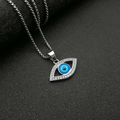 Collana con ciondolo occhio turco blu e cristalli bianchi su sfondo nero satinato - Occhio Blu Piccolo Argento (Ciondolo Solo (Senza Catena))