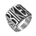 Vintage herenring van roestvrij staal met biker-reliëf en gepolijste zilveren afwerking - US 8 / Zilver