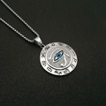 Vintage roestvrijstalen Oog van Horus hanger met blauw oog en zilveren afwerking - Antiek Zilver Alleen Hanger
