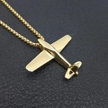 Collana con ciondolo aereo in acciaio al titanio placcato oro lucido e catena - Solo ciondolo dorato