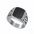 Men's vintage signet ring with black square stone and Celtic knot in stainless steel - US 7 / Silver