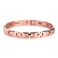 Dettaglio del bracciale a maglie in acciaio inossidabile oro rosa con inserti magnetici - Oro rosa