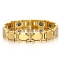 Bracciale magnetico in acciaio inossidabile dorato con maglie ottagonali su sfondo bianco - Oro