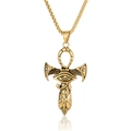 Collana Ankh d'oro vintage con pendente Occhio di Horus su sfondo bianco puro - Set / Color Oro Con Catena
