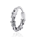 Orecchino a cerchio vintage argento con design avvolgente in filo metallico in acciaio - Argento