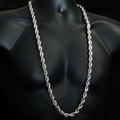 Collana a catena a corda ritorta argento 5mm da uomo stile hip hop su manichino nero - Argento