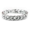 Pulsera cubana de plata para hombre con cristales brillantes sobre fondo blanco - 8 pulgadas / Plateado
