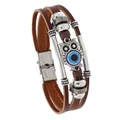 Mehrlagiges Lederarmband mit silbernem Eulen-Amulett und Edelstahl-Magnetverschluss - Eulenform