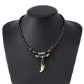 Collier rétro double couche avec pendentif arbre de vie, perles bois et dent - Style Pendentif Dent d'Animal en Dégradé
