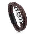Dettaglio del bracciale multistrato in pelle intrecciata con chiusura magnetica incisa - Pelle Marrone Chiusura Nera