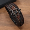 Bracciale vintage da uomo in pelle intrecciata con ciondolo timone e chiusura magnetica - Marrone