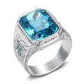 Anello hip-hop uomo in acciaio inossidabile con grande gemma blu rettangolare e incisioni floreali - US 7 / Color Acciaio