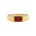Anillo de sello minimalista de acero titanio dorado con gema roja rectangular incrustada - Dorado Piedra Roja