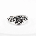 Vintage rose flower ring in retro silver steel with intricate vine leaf textures - US 6 / Steel