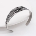 Retro lion star and feather engraved cuff bracelet in vintage silver stainless steel - Steel